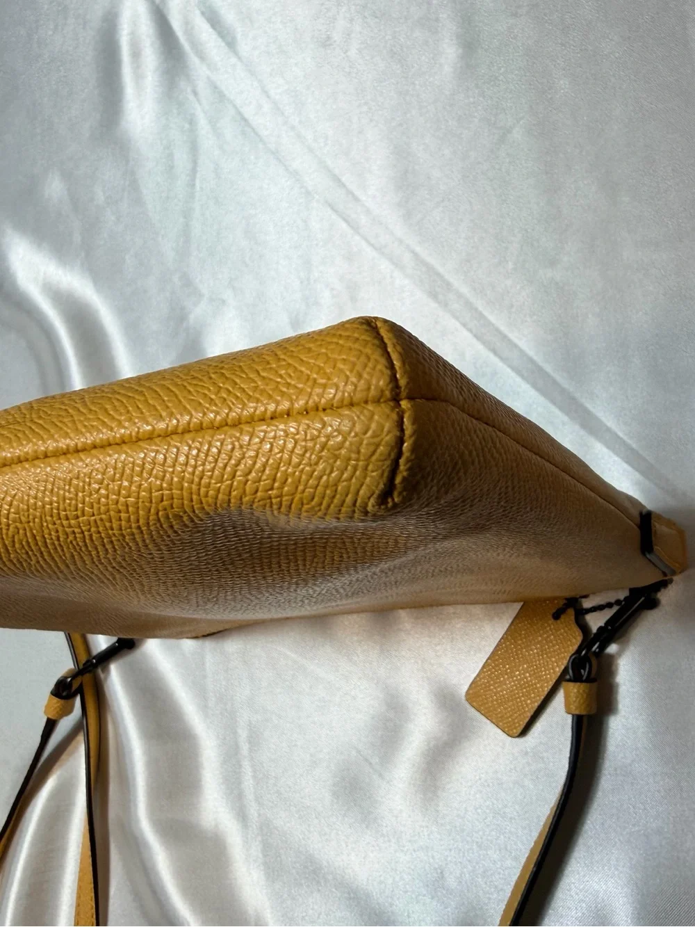 Coach Kitt Messenger Crossbody NWOT